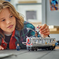 LEGO Marvel Spider-Man vs. Doc Ock Subway Train Scene 9+