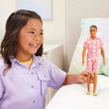 Barbie Fashionistas Ken Doll #235 HYT99 3+
