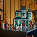 LEGO Creator 3-in-1 Haunted Mansion 9+