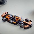 LEGO Speed Champions McLaren F1® Team MCL38 Race Car 10+