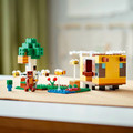 LEGO Minecraft The Bee Cottage 8+