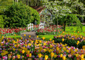 Ravensburger Jigsaw Puzzle 1000pcs Gardens Keukenhof Holland 14+