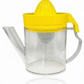 Citrus Juicer with Pitcher, yellow