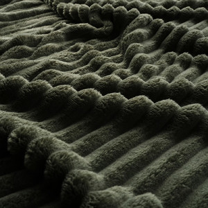 GULLSTRÅLE Bedspread, grey-green, 150x250 cm