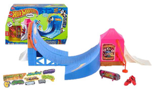 Hot Wheels Skate Amusement Park Set HGT95 +