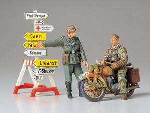 Tamiya Plastic Model Static Scale Model German Motorcycle Orderly Set 1:35 14+
