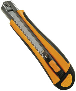 Fiskars Auto Reload Heavy Duty Cutter Professionnal 18 mm