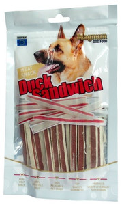 Magnum Dog Snacks Duck Sandwich 80g