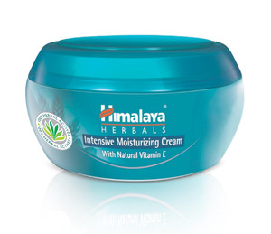Himalaya Herbals Intensive Moisturizing Cream with Natural Vit. E 150ml