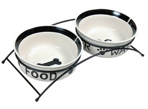 Trixie Stand with 1.6l Ceramic Bowls for Dogs