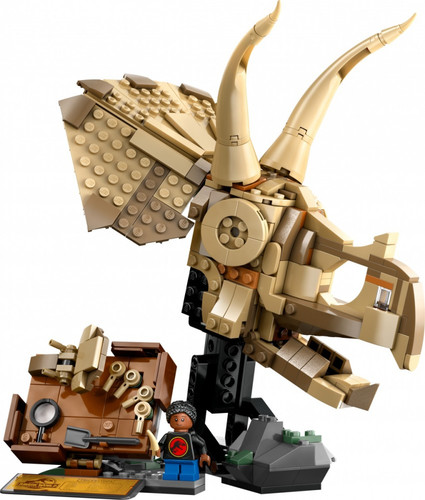 LEGO Jurassic World Dinosaur Fossils: Triceratops Skull 9+