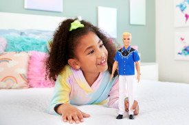 Barbie Fashionistas Ken Doll #226 HRH25 3+