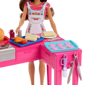 Barbie and Teresa Recipe for Friendship Teresa's Kitchen Playset JCT06 3+