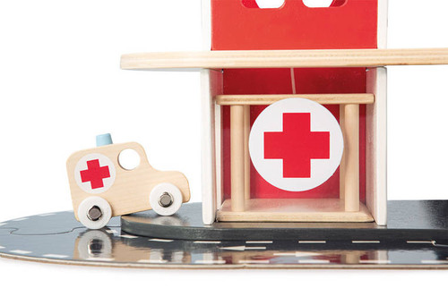 Janod Wooden Fire Station 2+