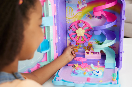 Polly Pocket Pollyville Resort Roll Away Playset HKV43 4+