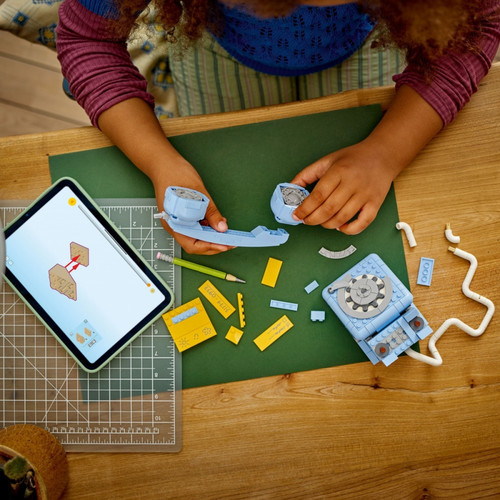 LEGO Creator 3-in-1 Retro Telephone 8+