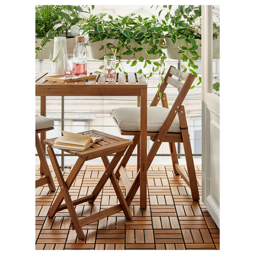 NÄMMARÖ Outdoor table and 2 folding chairs, light brown stained/Kuddarna beige