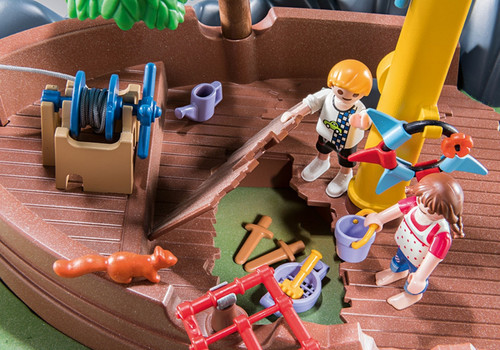 Playmobil City Life Set Playground with Shipwreck 4+