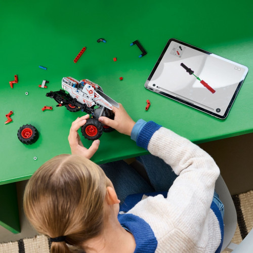 LEGO Technic Monster Jam ThunderROARu Pull-Back 7+