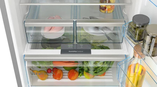 Bosch Fridge-freezer 70 cm KGN56XLEB