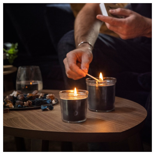 FRUKTSKOG Scented candle in glass, Vetiver & geranium/black-turquoise, 40 hr