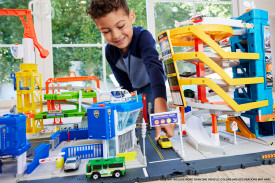 Matchbox Airport Takeoff Adventure Playset JBW37 3+