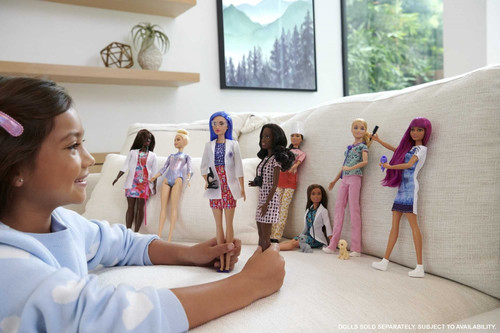 Barbie Nurse Doll GTW39 3+