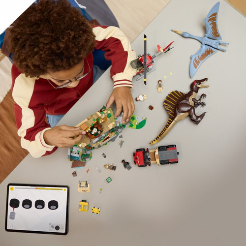 LEGO Jurassic World Spinosaurus & Quetzalcoatlus Air Mission 8+