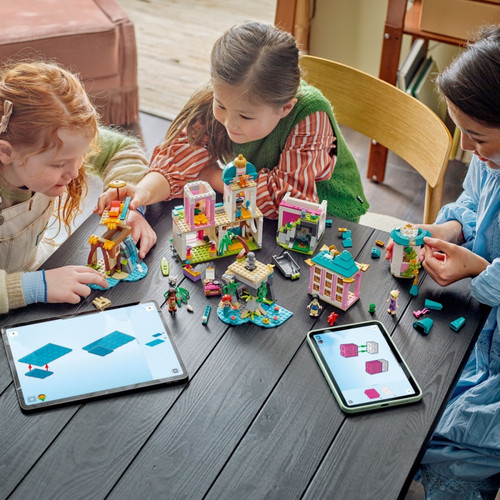 LEGO Disney Princess Castle & Royal Pets 6+