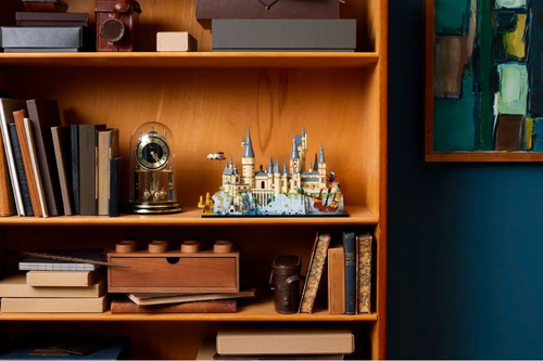 LEGO Harry Potter Hogwarts™ Castle and Grounds 18+