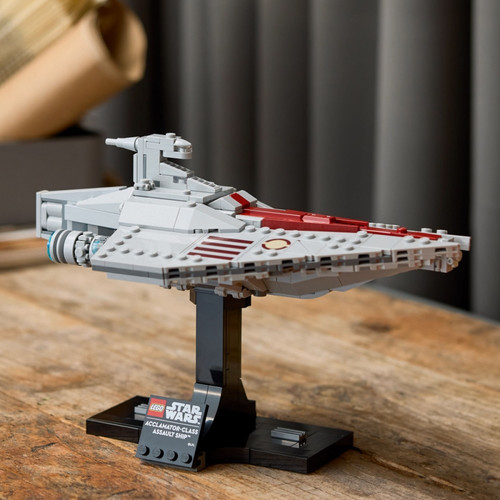 LEGO Star Wars Acclamator-Class Assault Ship 18+