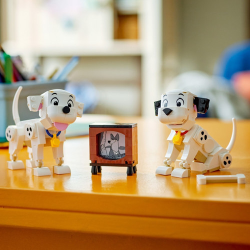 LEGO Disney Lucky & Penny 101 Dalmatians Puppies 6+