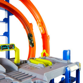 Hot Wheels City Mega Garage Gigaloop Playset JBM74 3+