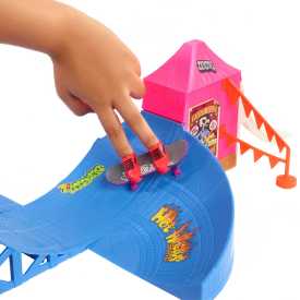 Hot Wheels Skate Amusement Park Set HGT95 +