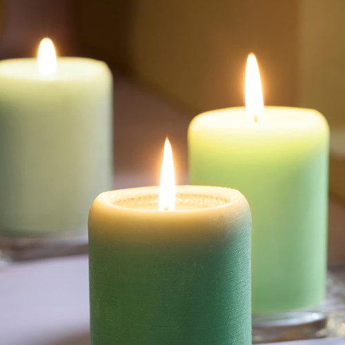 LOTSFÅGEL Scented pillar candle, Apple green, 30 hr