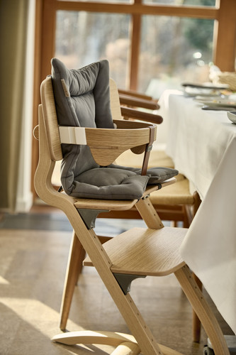 LEANDER Cushion for CLASSIC™ high chair, grey