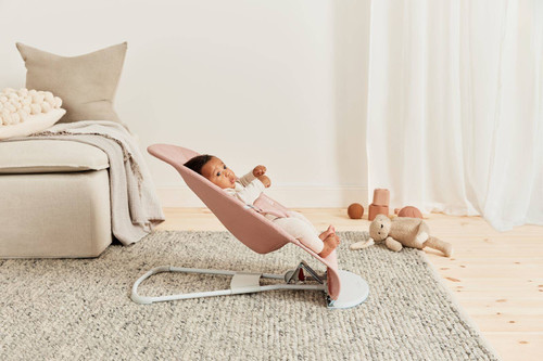 BABYBJÖRN Bouncer BLISS Woven - Dusty Pink, Petal Quilt, 0-2y