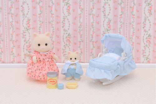 Sylvanian Families The New Arrival 3+