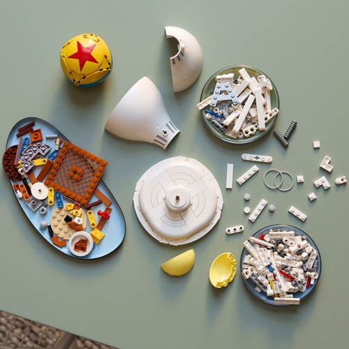 LEGO Ideas Disney Pixar Luxo Jr. 21357 18+