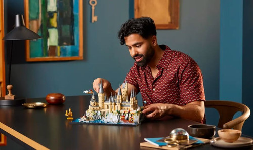 LEGO Harry Potter Hogwarts™ Castle and Grounds 18+