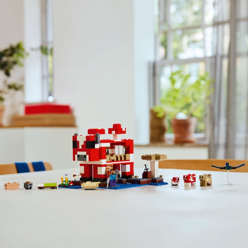 LEGO Minecraft The Mooshroom House 8+