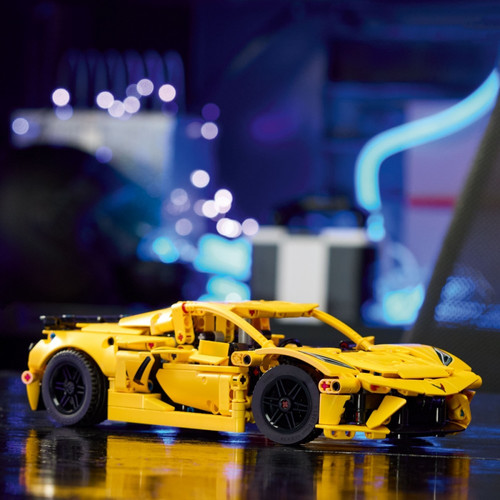 LEGO Technic Chevrolet Corvette Stingray 9+