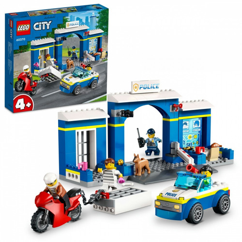 LEGO City Police Station Chase 4+