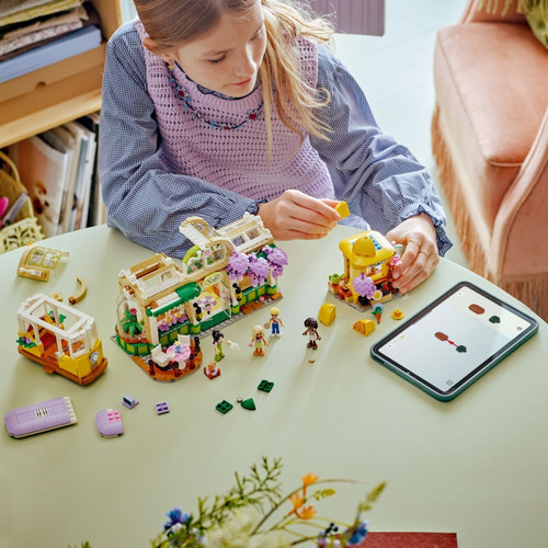 LEGO Friends Green Café and Florist 9+