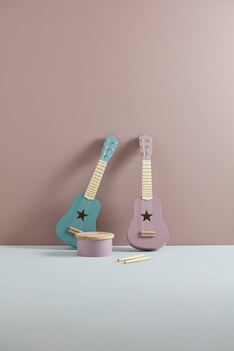 Kid's Concept Toy Guitar, green, 3+