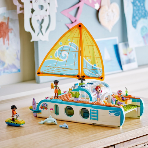 LEGO Friends Adventure Boat 8+