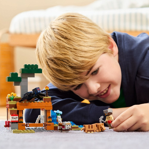 LEGO Minecraft The Armadillo Mine Expedition 8+