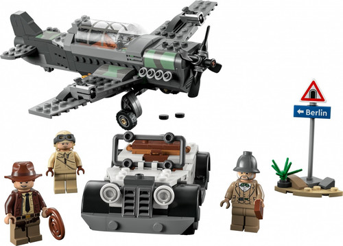 LEGO Indiana Jones Fighter Plane Chase 8+