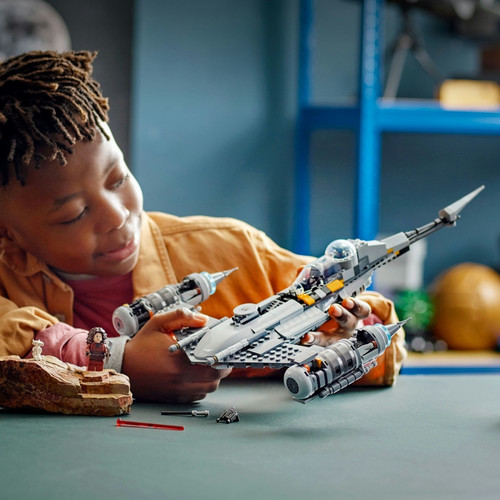 LEGO Star Wars The Mandalorian's N-1 Starfighter™ 9+