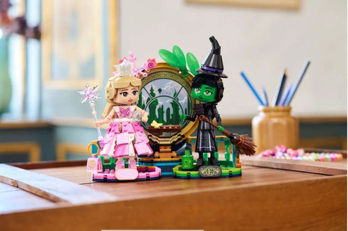 LEGO Wicked Elphaba & Glinda Figures 10+